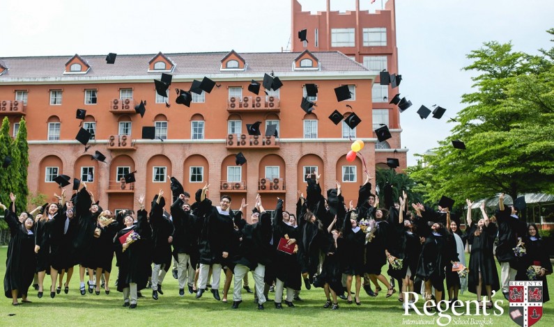 โรงเรียนนานาชาติรีเจ้นท์กรุงเทพฯ เปิดรับนักเรียนตั้งแต่อายุ 2-18 ปี มีทั้งแบบประจำและไปกลับ