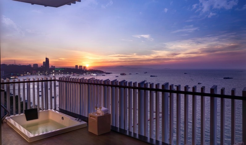 Travel to Hilton Pattaya with 20% Off Amazing Asia Pacific Sale