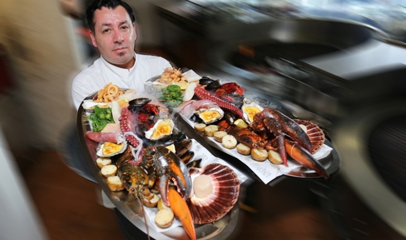 The finest grilled seafood in Bangkok – all served up on one huge platter at UNO MAS!