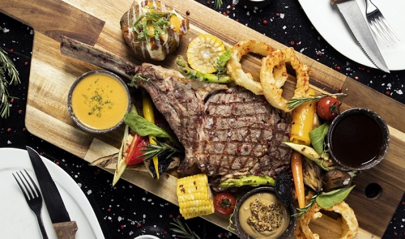 It’s Time for Beef Lovers to Enjoy Tomahawk at Horizon, Hilton Pattaya