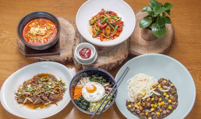 River Barge Restaurant Launches Delicious New Korean Menu at Chatrium Hotel Riverside Bangkok