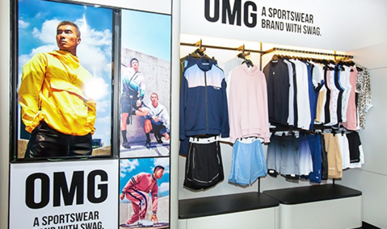 OMG Sportswear Thailand ปลื้มกระแสตอบรับครบ 1 ปี พร้อมลุยเอาใจแฟน ๆ เปิดสโตร์แห่งแรกในไทยและเซาท์อีสเอเชีย ที่ชั้น 2 ศูนย์การค้าเทอร์มินัล 21 อโศก กรุงเทพฯ พร้อมลุยออนไลน์ ผ่านช่องทาง Official Website ทาง www.omgsportswearasia.com แล้ววันนี้