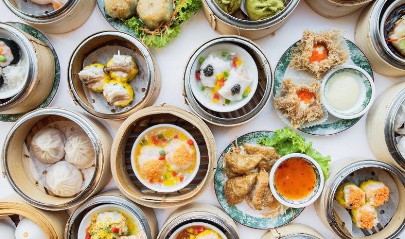 A big selection of all-you-can-eat dim sum for a small price – with 25% off the bill now at Dynasty restaurant